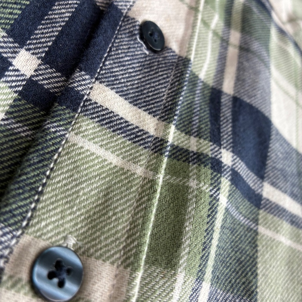 NWT RSQ Men's Plaid Flannel Shirt Green Black Cream Tartan Button Down Small - Picture 9 of 16